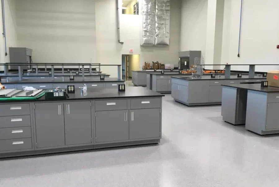 Laboratory pharma lab1 900x604