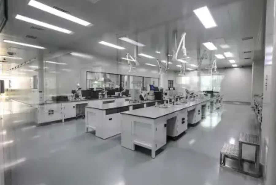 Laboratory pharma lab4 1 900x604