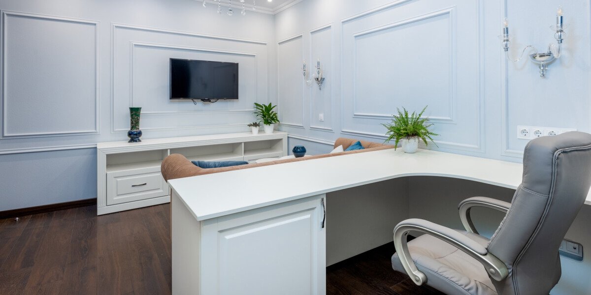 furniture store about page video thumb.jpg