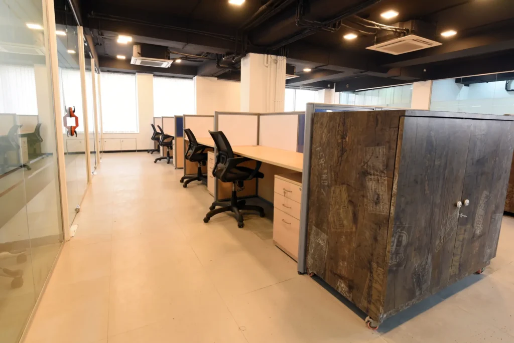 SATELLITE SILVER satellite silver2