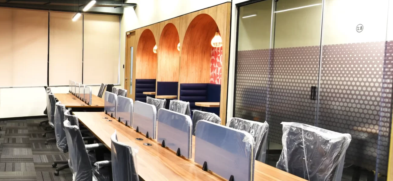 Blogs yessswork linear workstation with booth 1 scaled 1