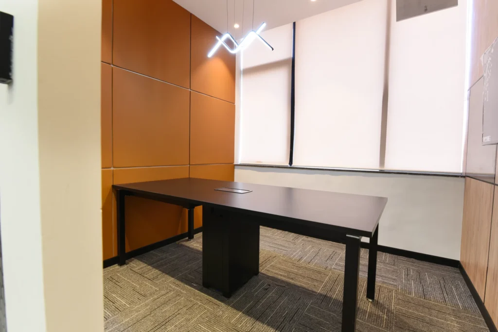 yessswork meeting room 2 scaled