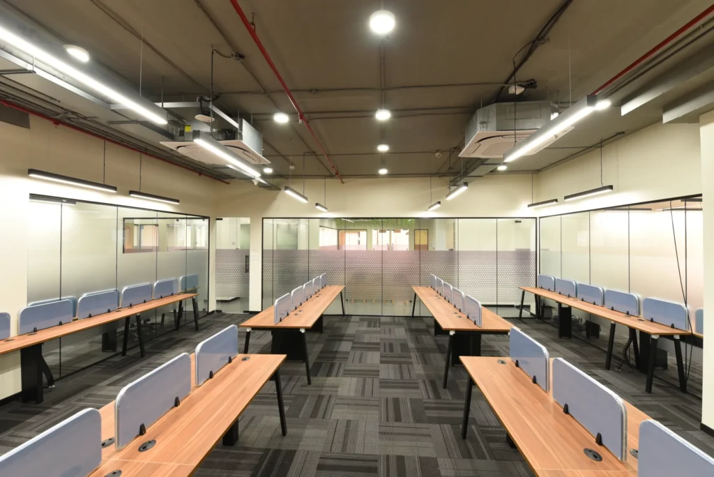 yessswork open space linear workstation 2 scaled