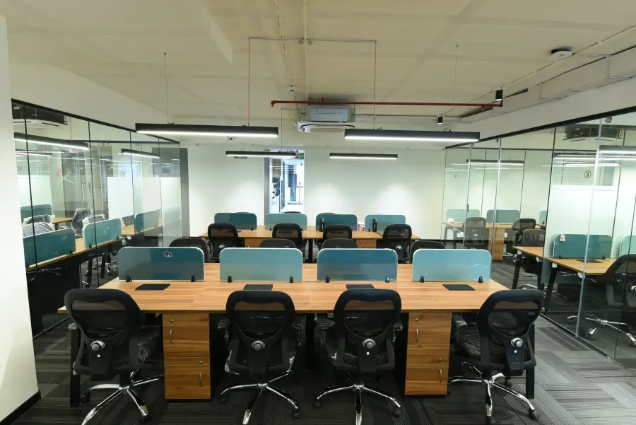 Home yesssworks coworking workstations in cabin photos