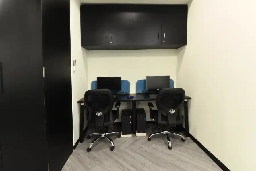 yesssworks pune coworking 2 seating workstation desk photos